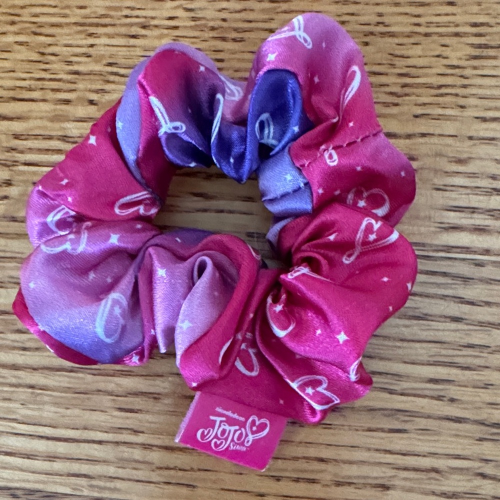 JoJo Siwa Pink and Purple Heart Scrunchie